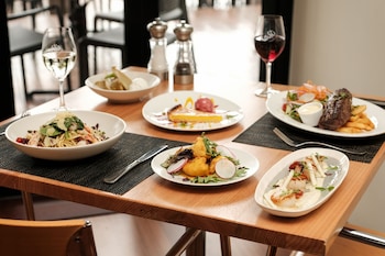 crowne plaza perth by ihg