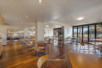 crowne plaza perth by ihg