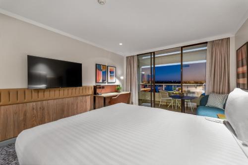 crowne plaza perth by ihg