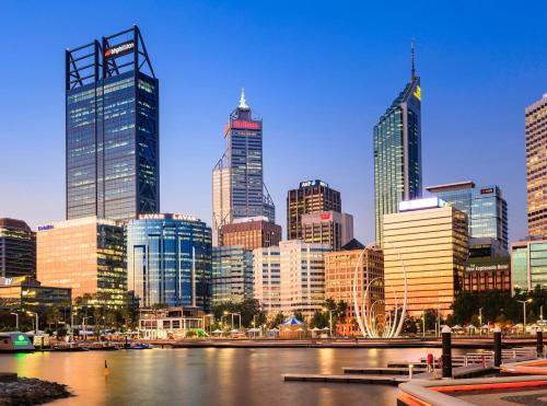 crowne plaza perth by ihg