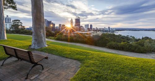 crowne plaza perth by ihg