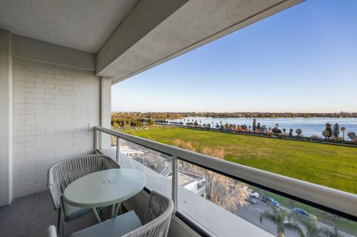 crowne plaza perth by ihg