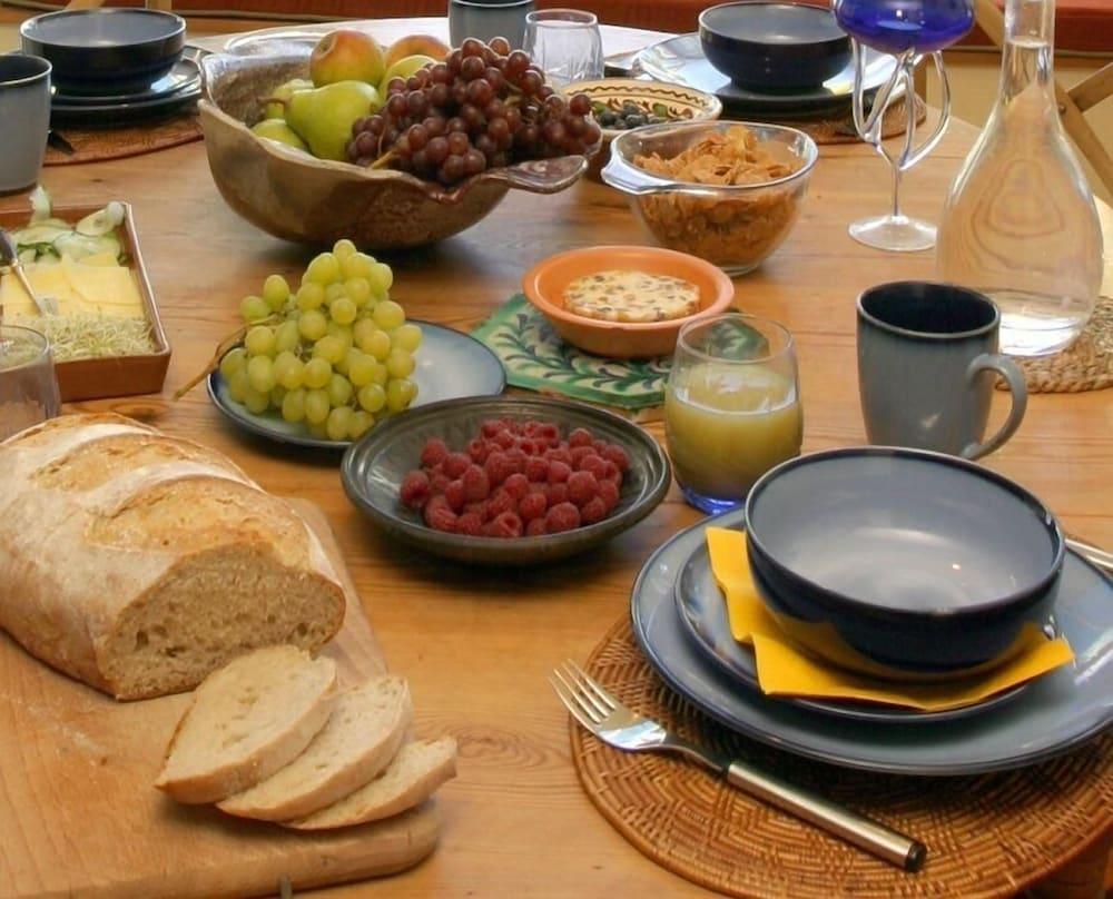 joya garden and villa studios