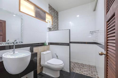 oscar villa aonang krabi