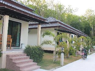oscar villa aonang krabi