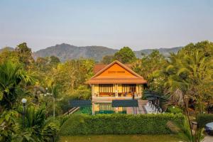 oscar villa aonang krabi