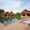 oscar villa aonang krabi