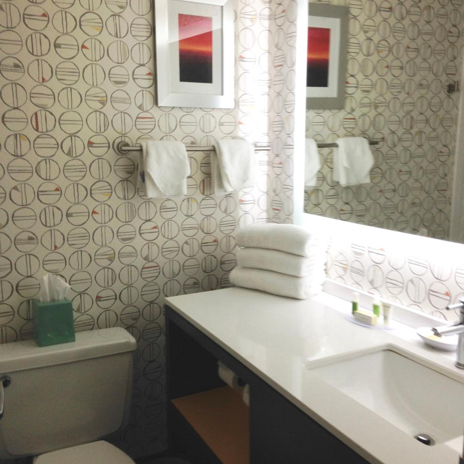 holiday inn and suites pittsfield berkshires by ihg