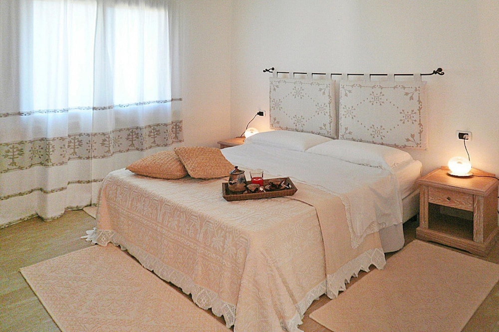 holiday residence punta falcone
