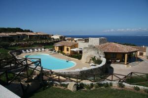 holiday residence punta falcone