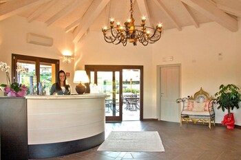 holiday residence punta falcone