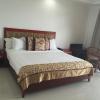 emerald hotel