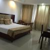 emerald hotel