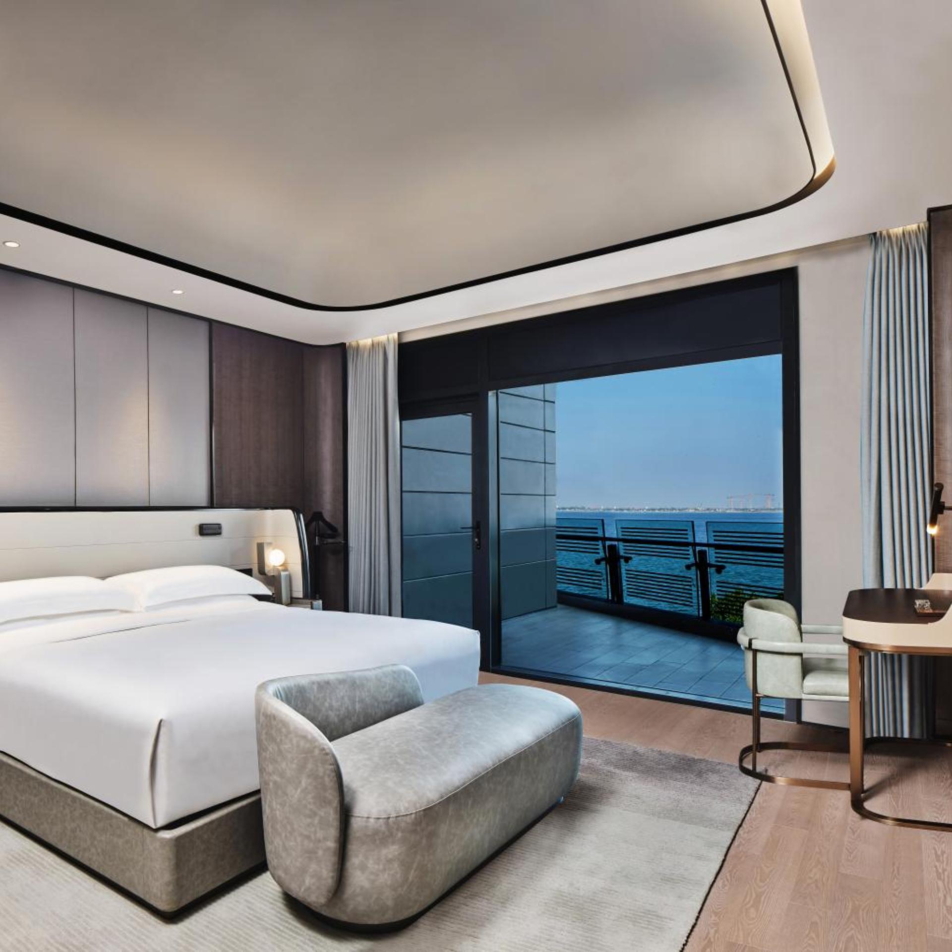 intercontinental shanghai harbour city by ihg
