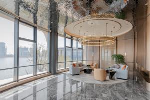 intercontinental shanghai harbour city by ihg
