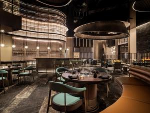 intercontinental shanghai harbour city by ihg