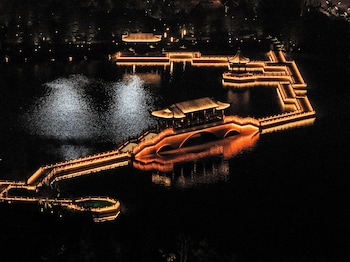 intercontinental shanghai harbour city by ihg