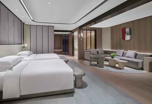 intercontinental shanghai harbour city by ihg