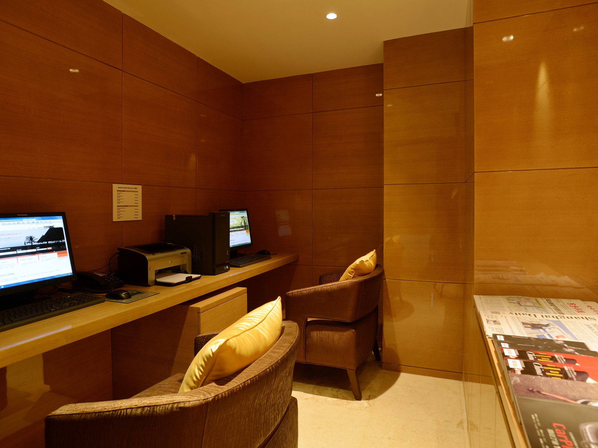 crowne plaza shanghai noah square by ihg