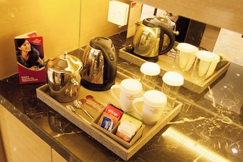 Crowne Plaza Shanghai Noah Square By Ihg,No 1699 Jinshajiang Road,4 star