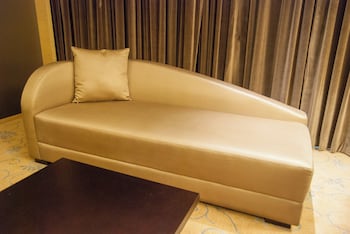 Crowne Plaza Shanghai Noah Square By Ihg,No 1699 Jinshajiang Road,4 star
