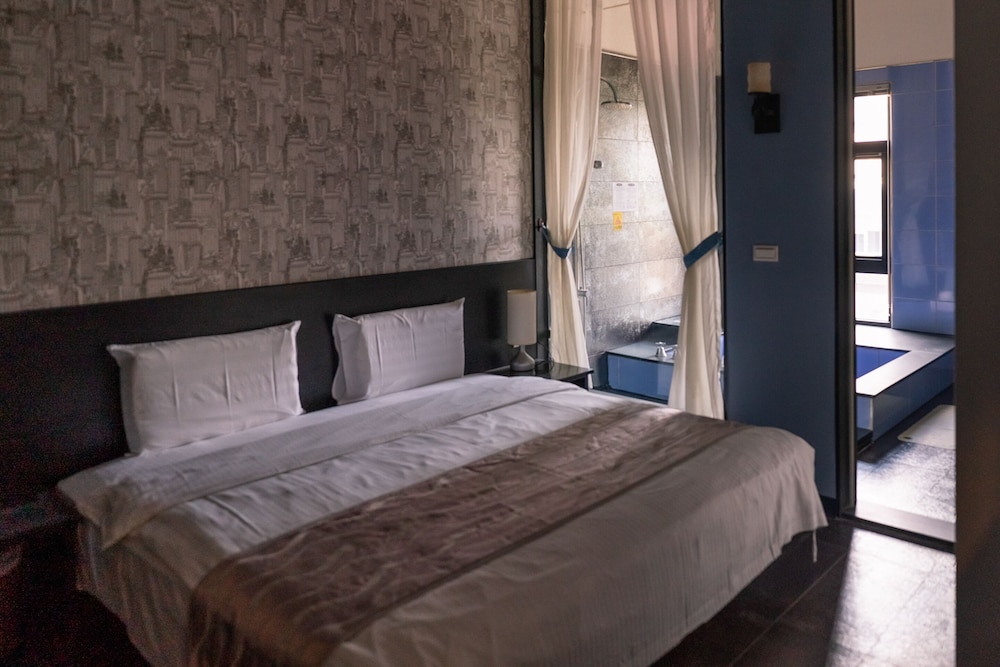 58 hot spring hotel
