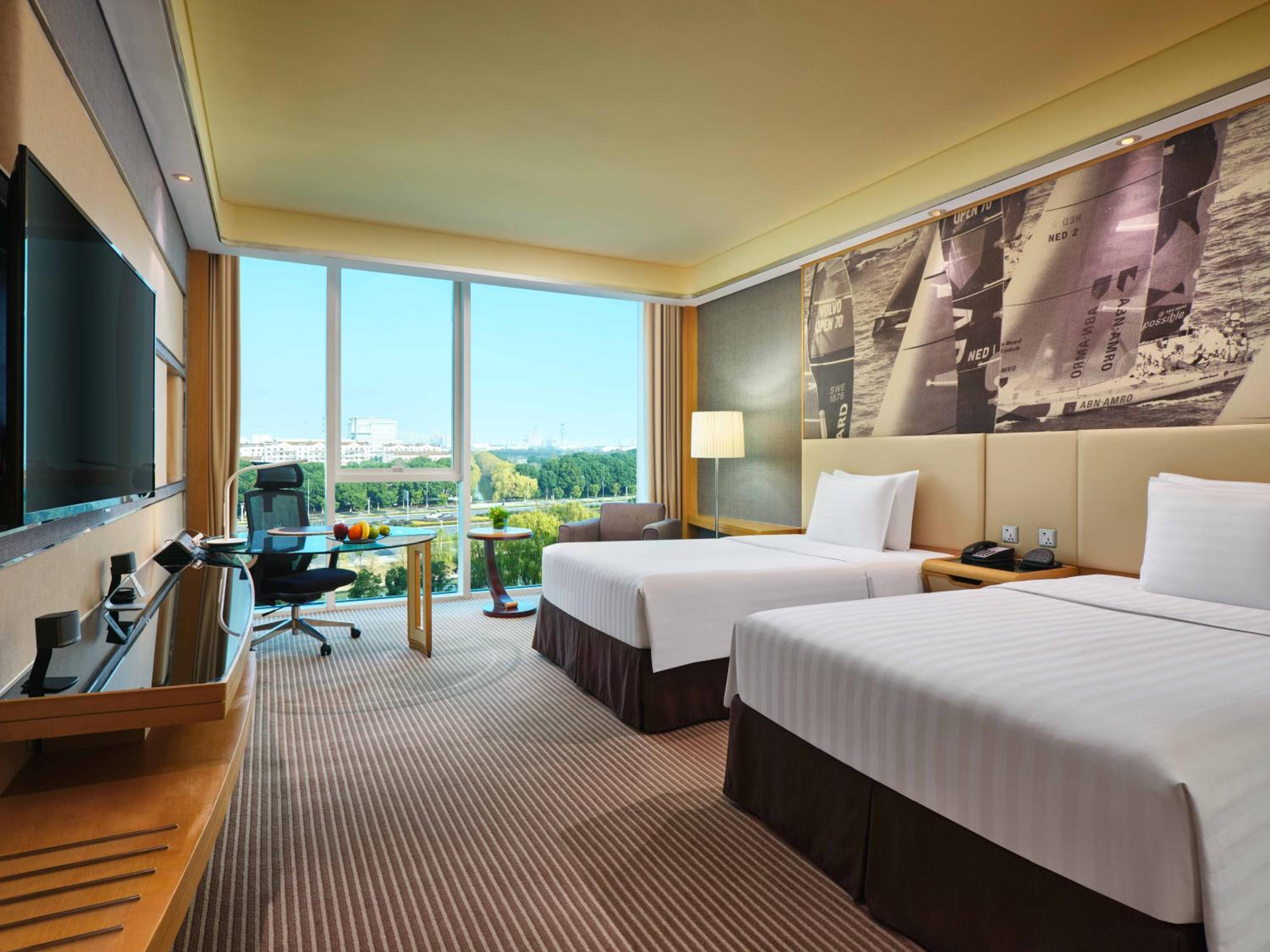 crowne plaza suzhou by ihg