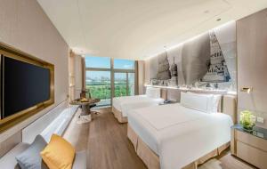 crowne plaza suzhou by ihg