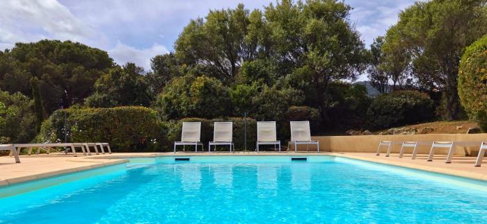 hotel cala di loru