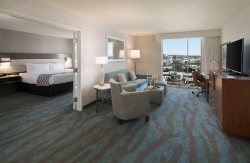 crowne plaza ventura beach by ihg