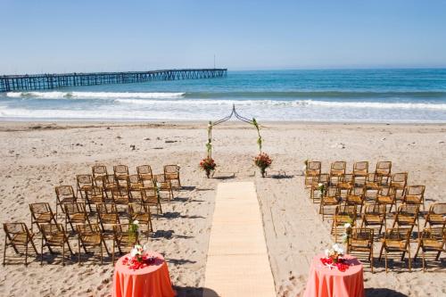crowne plaza ventura beach by ihg