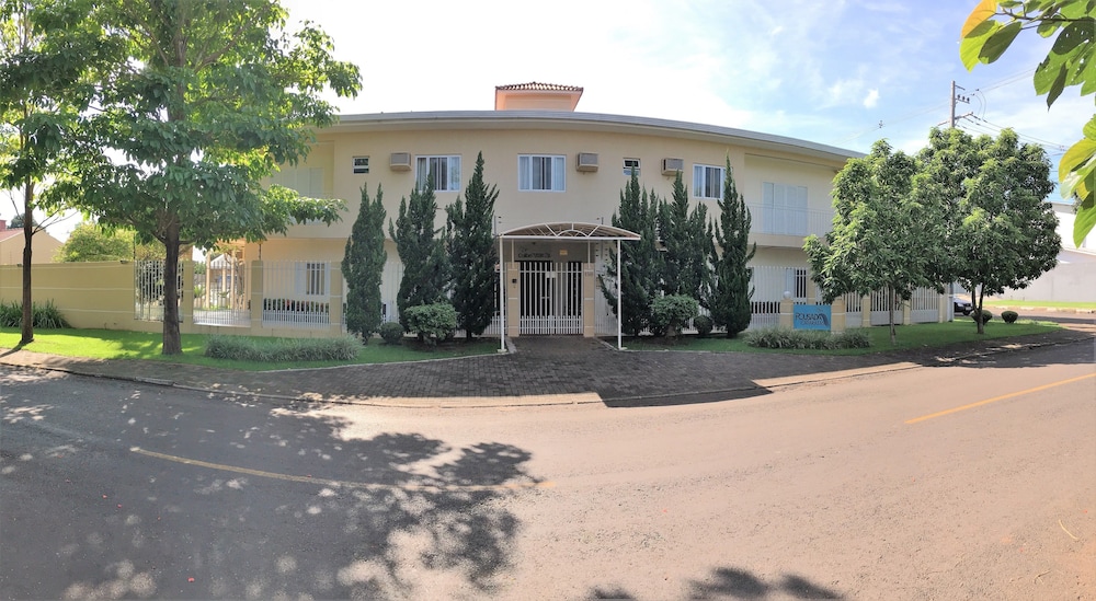 hotel e pousada cataratas