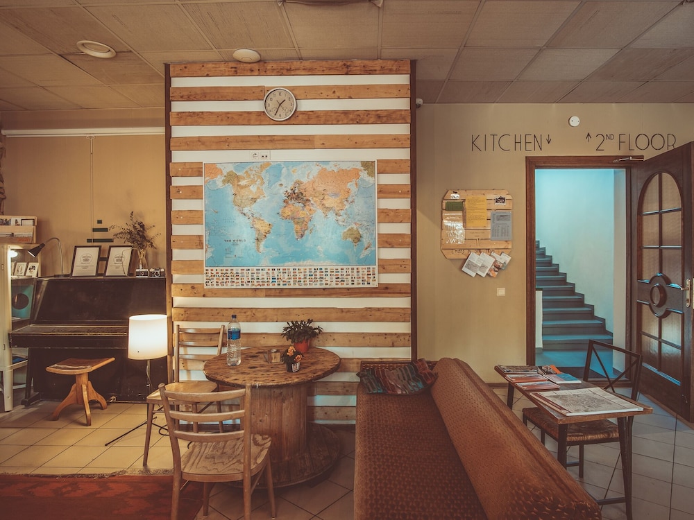 downtown forest hostel and camping