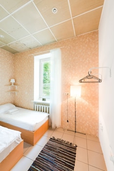 downtown forest hostel and camping