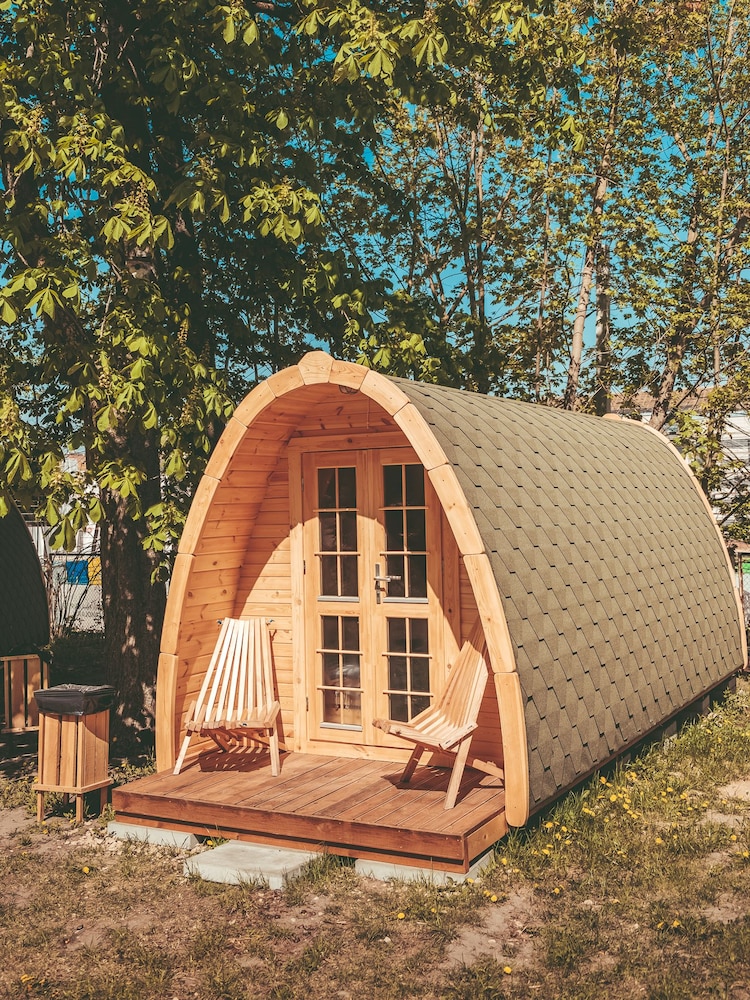 downtown forest hostel and camping