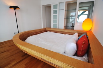 haslla art world museum hotel