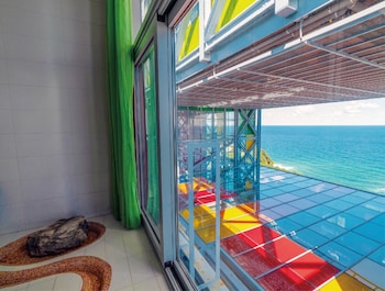 haslla art world museum hotel