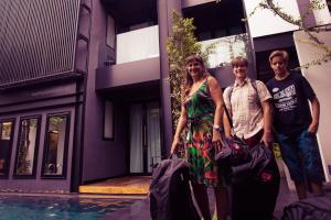 bed phrasingh hotel adults only