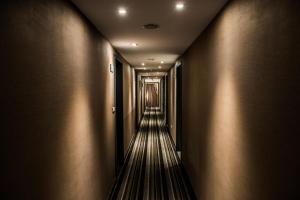 golden stone hotels