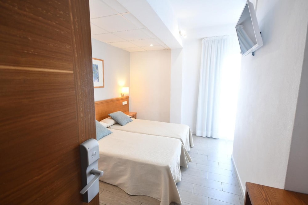hostal mallorca