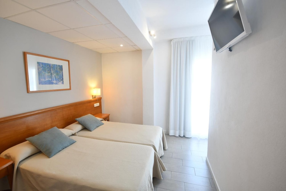 hostal mallorca