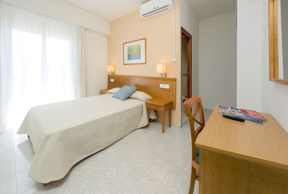 hostal mallorca