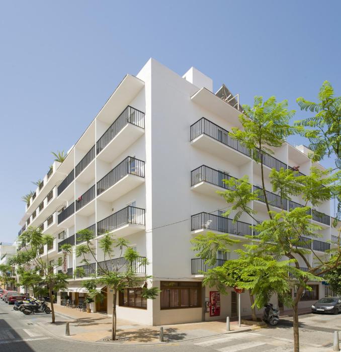 hostal mallorca