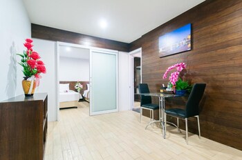 the chateau chiang mai residence