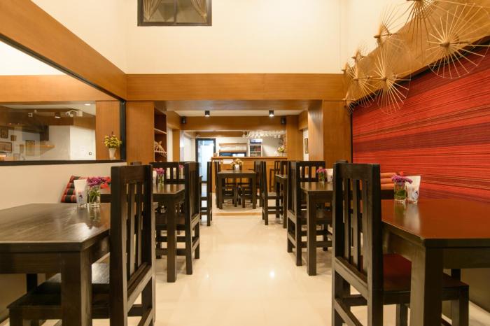 little lanna cafe and premier guesthouse