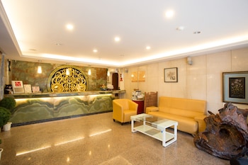 phoenix pavilion hot spring hotel