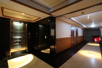 prince hotel