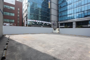 prince hotel