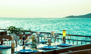 beach hotel plaza