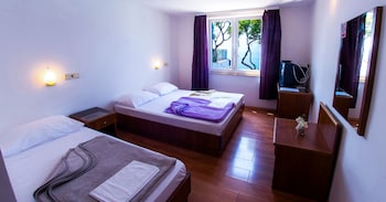 beach hotel plaza